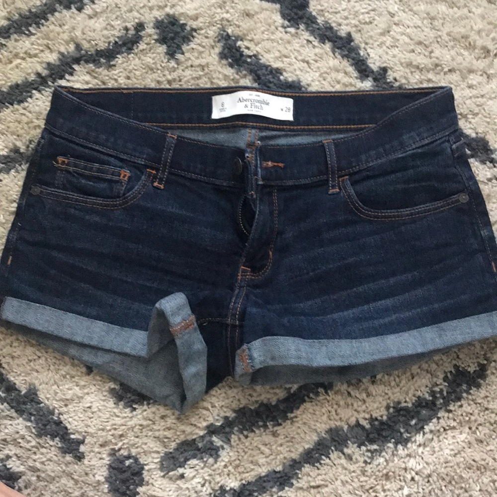 Abercrombie and Fitch denim and shorts size 6
